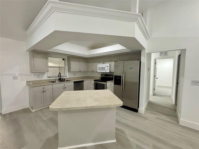 142 SW 34th PL, Other City - In The State Of Florida, FL 33991