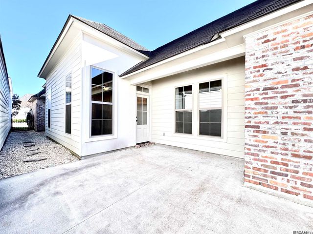 14022 Knoll Park Place, Baton Rouge, LA 70808