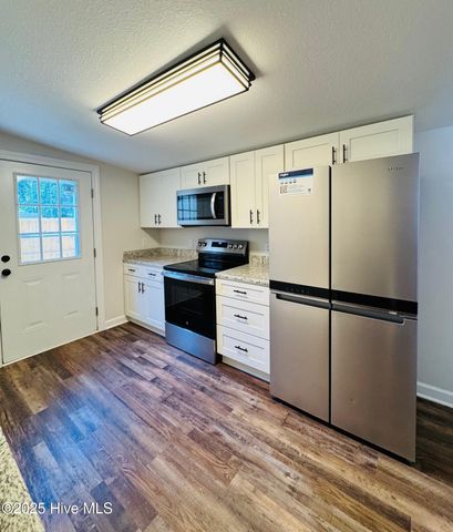 205 Simpson Street, Elizabeth City, NC 27909