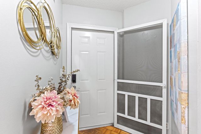 5710 Dewberry Way, West Palm Beach, FL 33415