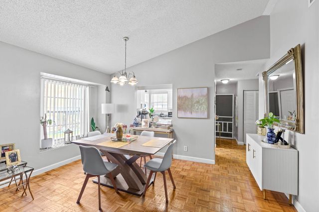 5710 Dewberry Way, West Palm Beach, FL 33415