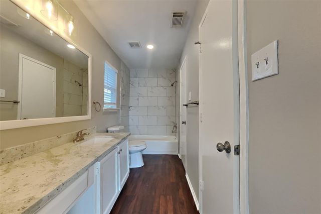 19538 Shady Bank Drive, Tomball, TX 77375