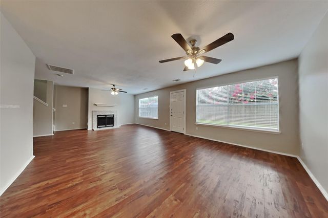 19538 Shady Bank Drive, Tomball, TX 77375