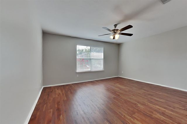 19538 Shady Bank Drive, Tomball, TX 77375