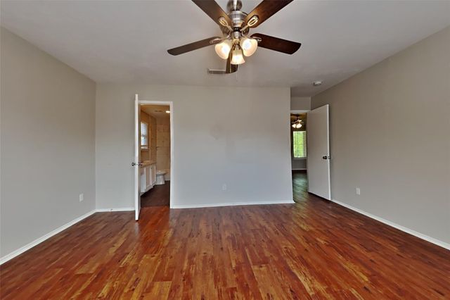 19538 Shady Bank Drive, Tomball, TX 77375