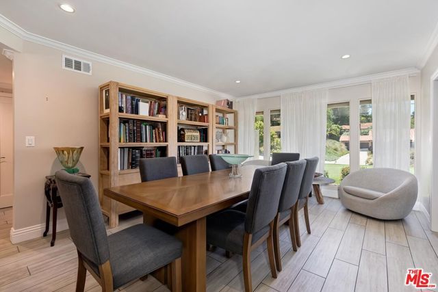22525 Dardenne Street, Calabasas, CA 91302
