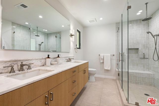 22525 Dardenne Street, Calabasas, CA 91302