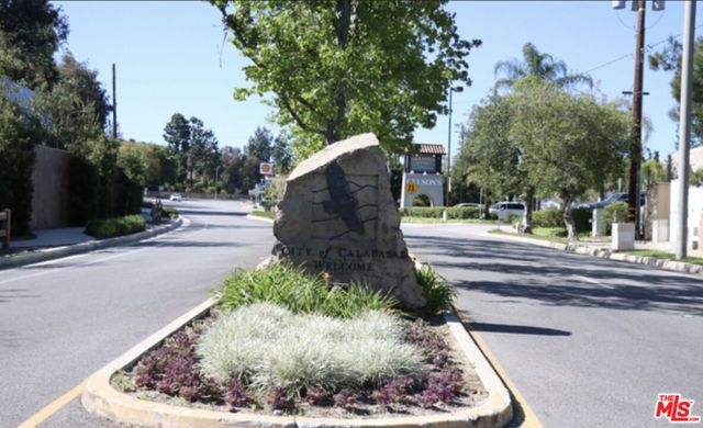 22525 Dardenne Street, Calabasas, CA 91302