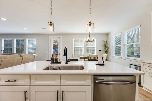 4198 Mainsail Drive, Niceville, FL 32578