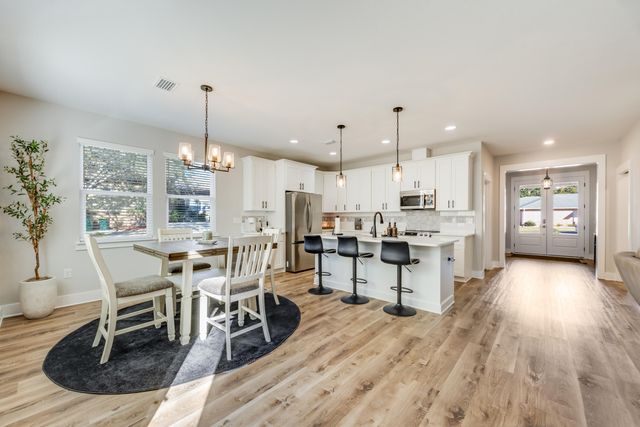 4198 Mainsail Drive, Niceville, FL 32578