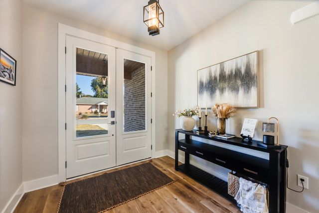 4198 Mainsail Drive, Niceville, FL 32578