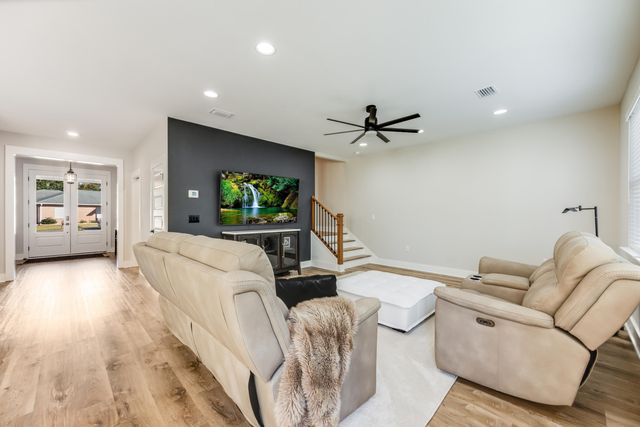 4198 Mainsail Drive, Niceville, FL 32578