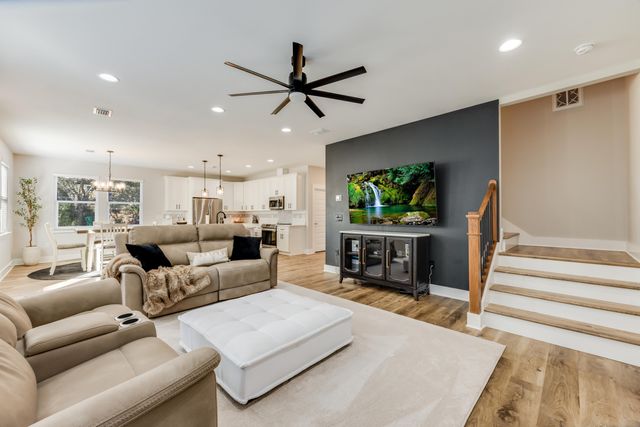 4198 Mainsail Drive, Niceville, FL 32578