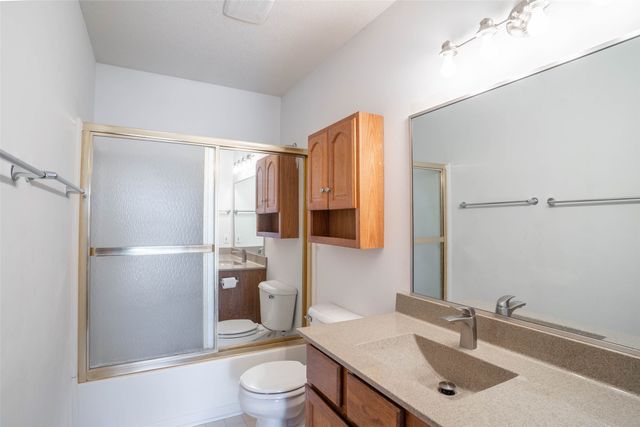 504 5th Street NW, Altoona, IA 50009