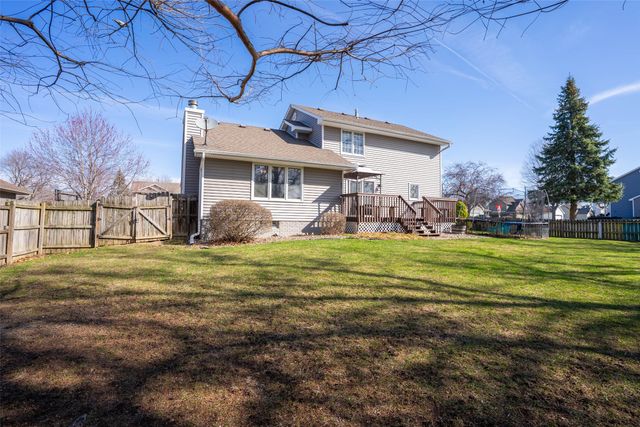 504 5th Street NW, Altoona, IA 50009