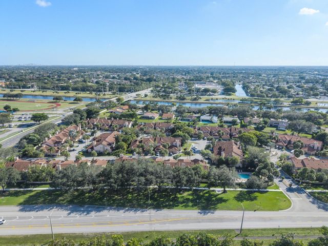 10841 Cypress Glen Drive 10841, Coral Springs, FL 33071