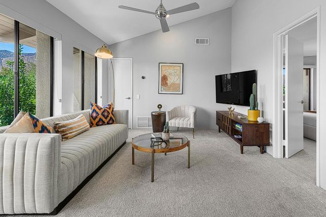 353 N Hermosa Drive 9c2, Palm Springs, CA 92262