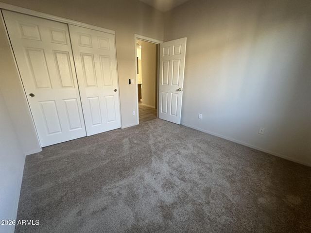 3726 E LONGHORN Drive, Gilbert, AZ 85297