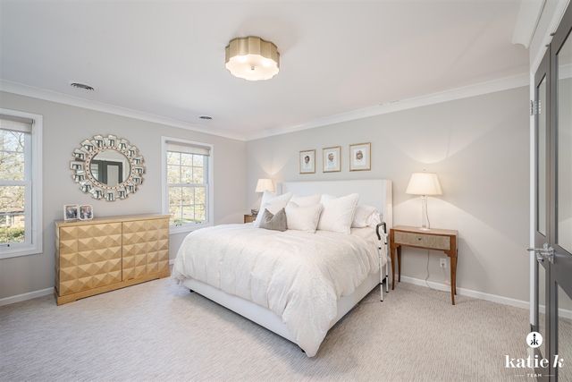 2538 Beechwood Drive, East Grand Rapids, MI 49506