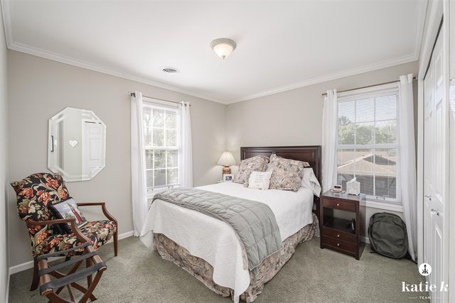 2538 Beechwood Drive, East Grand Rapids, MI 49506