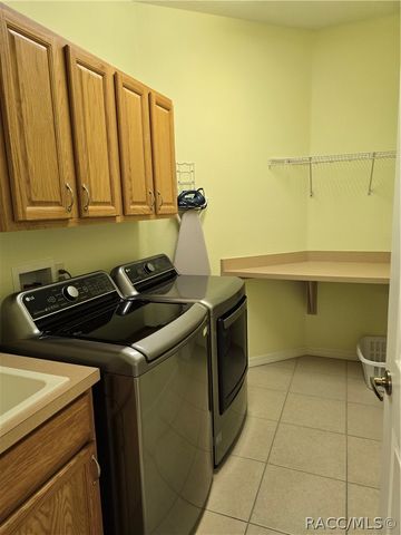 619 W Doerr Path, Hernando, FL 34442