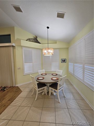 619 W Doerr Path, Hernando, FL 34442