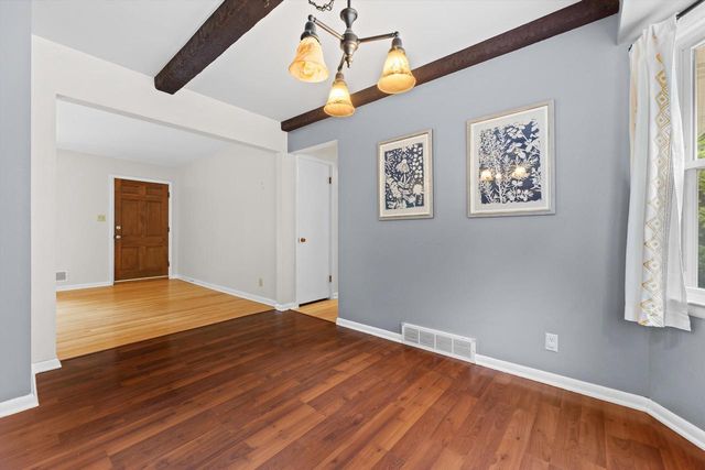 1730 N 118th STREET, Wauwatosa, WI 53226