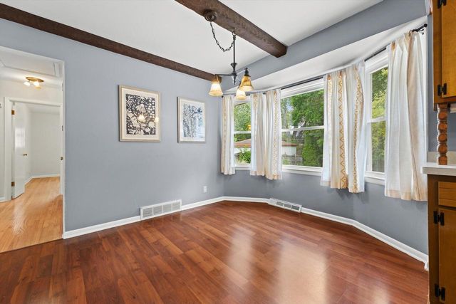 1730 N 118th STREET, Wauwatosa, WI 53226