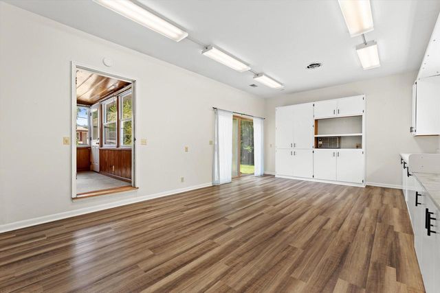 1730 N 118th STREET, Wauwatosa, WI 53226