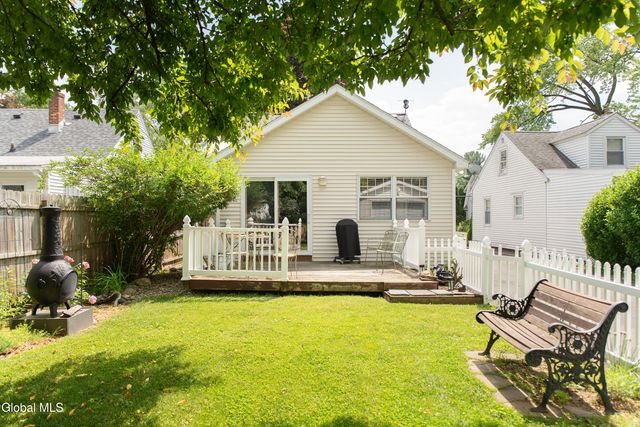 618 Orlinda Avenue, Glenville, NY 12302
