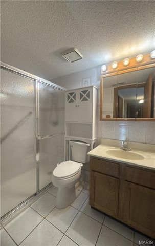5265 Cricket Glen Court A, St Louis, MO 63129