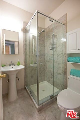 301 N Hudson Avenue, Pasadena, CA 91101