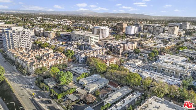 301 N Hudson Avenue, Pasadena, CA 91101