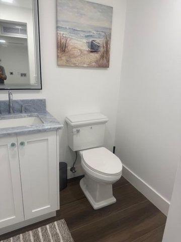 5520 N Ocean Boulevard 111, Ocean Ridge, FL 33435