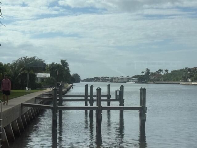 5520 N Ocean Boulevard 111, Ocean Ridge, FL 33435