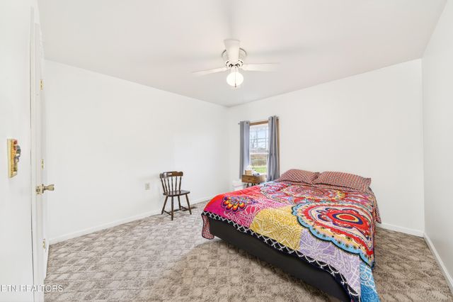 6311 Eastland Rd, Sparta, TN 38583