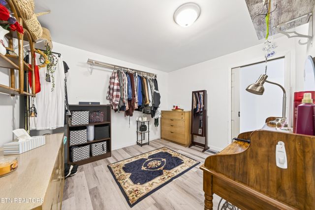 6311 Eastland Rd, Sparta, TN 38583