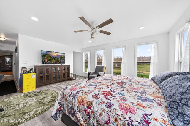 6311 Eastland Rd, Sparta, TN 38583