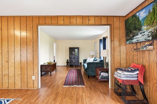 6311 Eastland Rd, Sparta, TN 38583