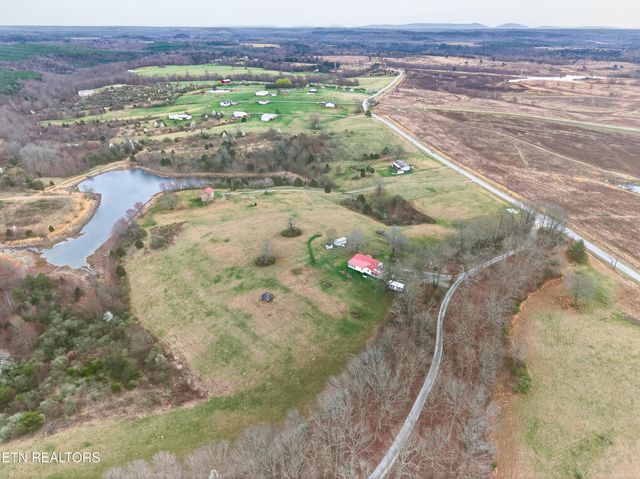 6311 Eastland Rd, Sparta, TN 38583