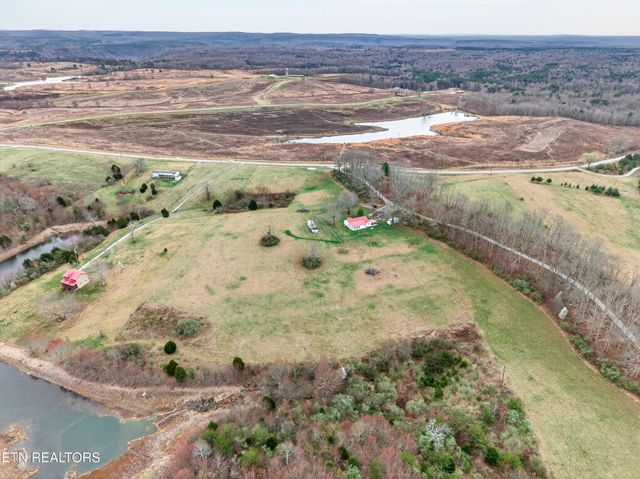 6311 Eastland Rd, Sparta, TN 38583