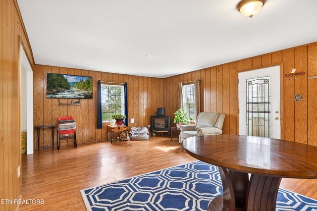 6311 Eastland Rd, Sparta, TN 38583