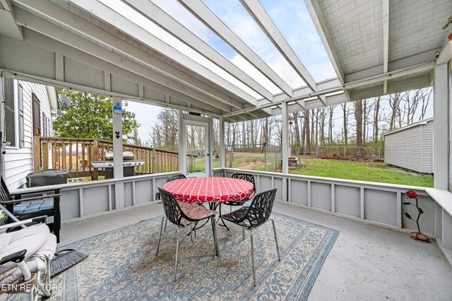 6311 Eastland Rd, Sparta, TN 38583