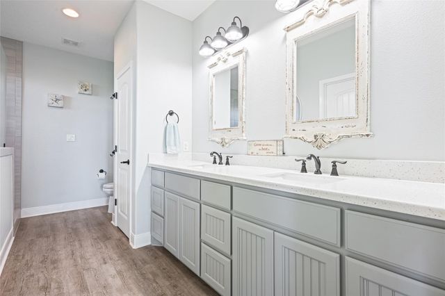 817 Boyt Road, Crystal Beach, TX 77650