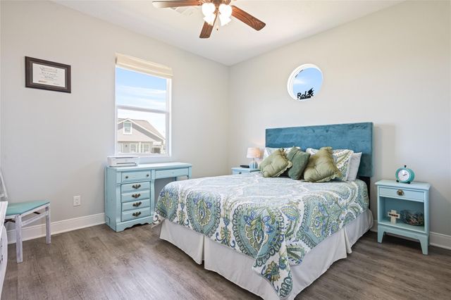 817 Boyt Road, Crystal Beach, TX 77650