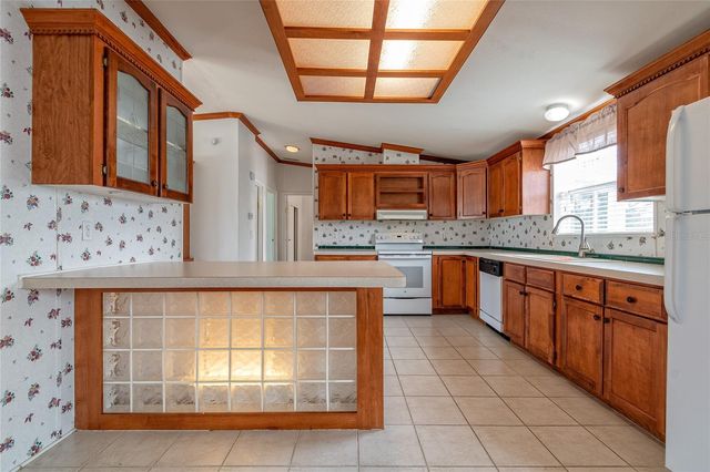 503 W LEMON STREET, Davenport, FL 33837