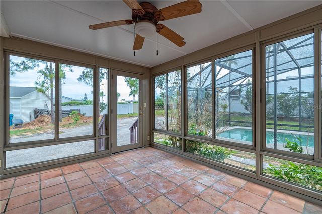 503 W LEMON STREET, Davenport, FL 33837