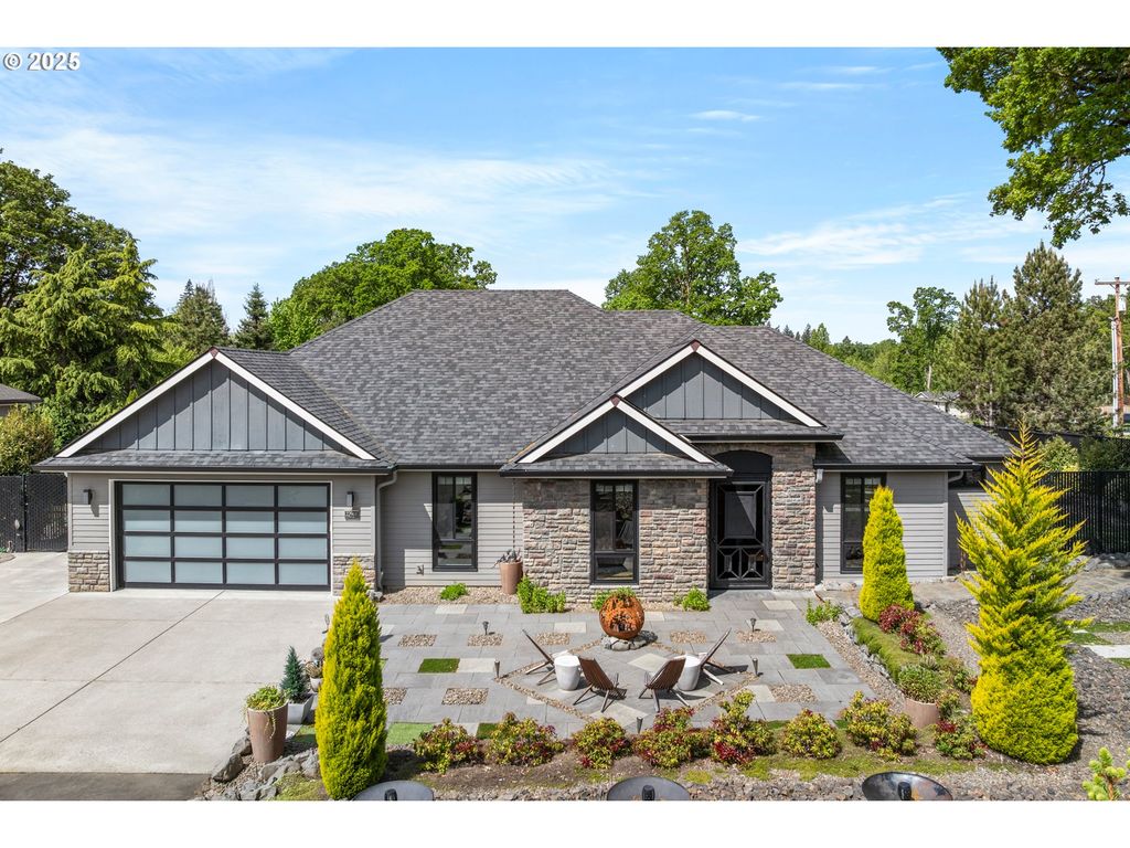 22961 Se FILBERT Rd, Eagle Creek, OR 97022