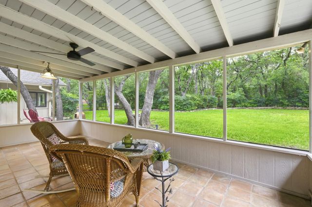 11101 Yucca DR, Austin, TX 78759