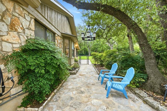 11101 Yucca DR, Austin, TX 78759